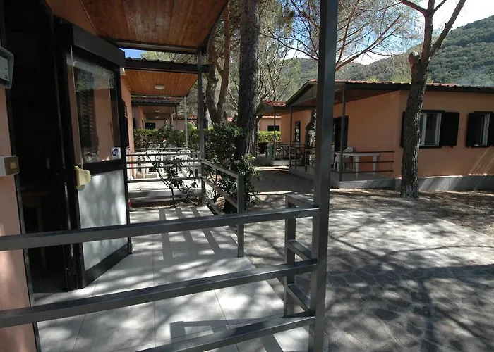 Camping Sole E Mare Nisporto