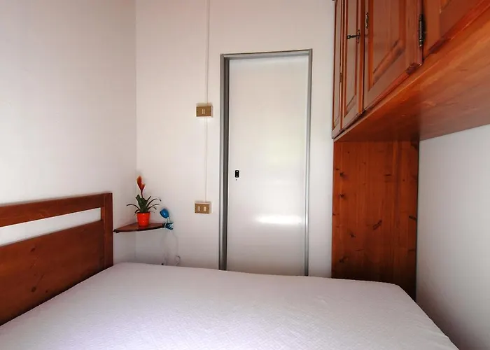 Sole E Mare キャンプ場 Nisporto